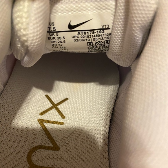 Nike Women's Air Max 200 - Picture 8 of 8